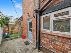 Photo 17- click for photo gallery